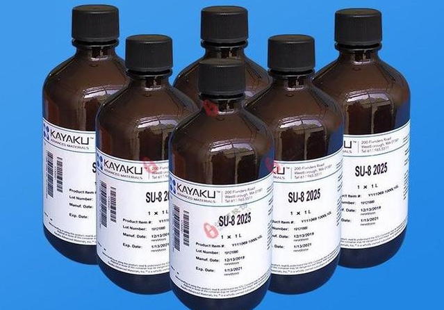SU8光刻胶：微纳制造领域的关键材料